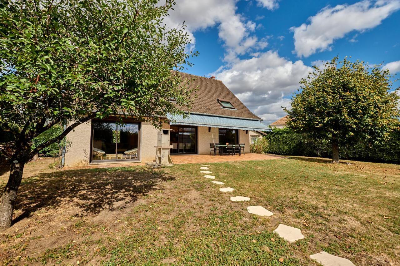 Superbe Villa Avec Piscine Magny-Cours Exterior photo